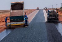 15/07/2016 - Governo mantém 150 frentes de trabalho na Sinfra